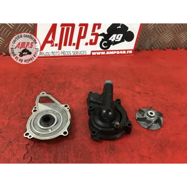 Pompe a eau Kawasaki ER6-N 650 2009 à 2011